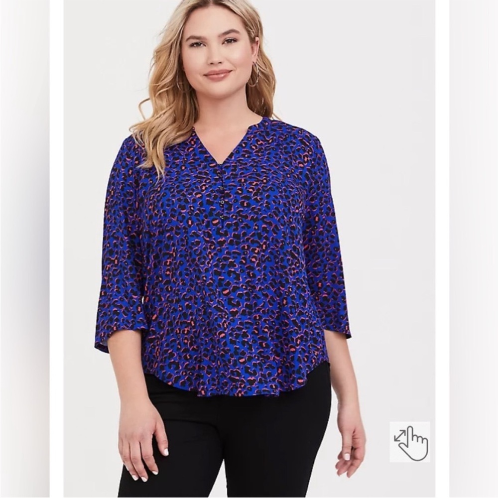 Torrid Blue 3/4 Sleeve Relaxed Blouse Harper Georgette Hook & Eye Sz 2X 16